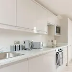 Apartamento Luxury 2-bedroom Penthouse With Stunning Views And Parking - Centre