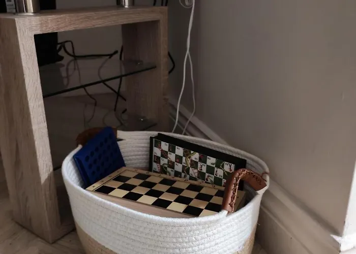 アパート Luxury 2-bedroom Penthouse With Stunning Views And Parking - Centre リーズ